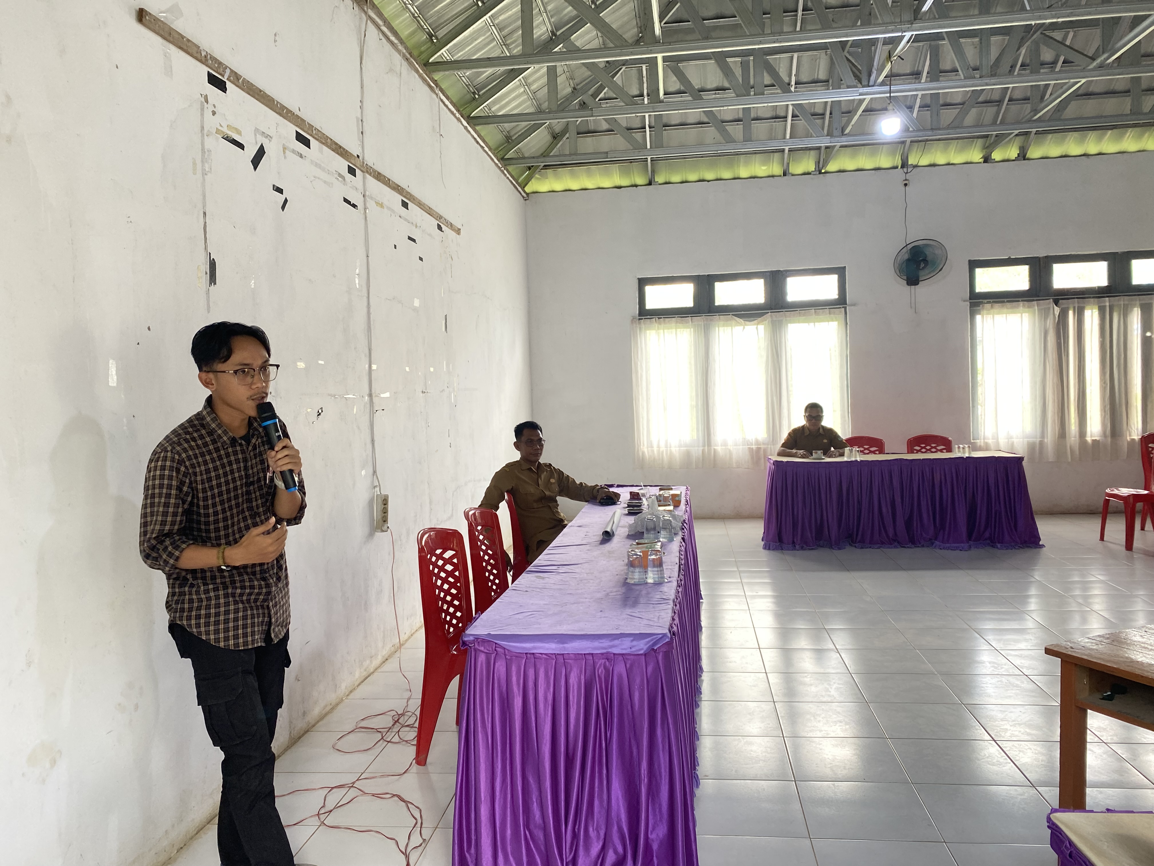 Focus Grup Disscusion with Local Staff
