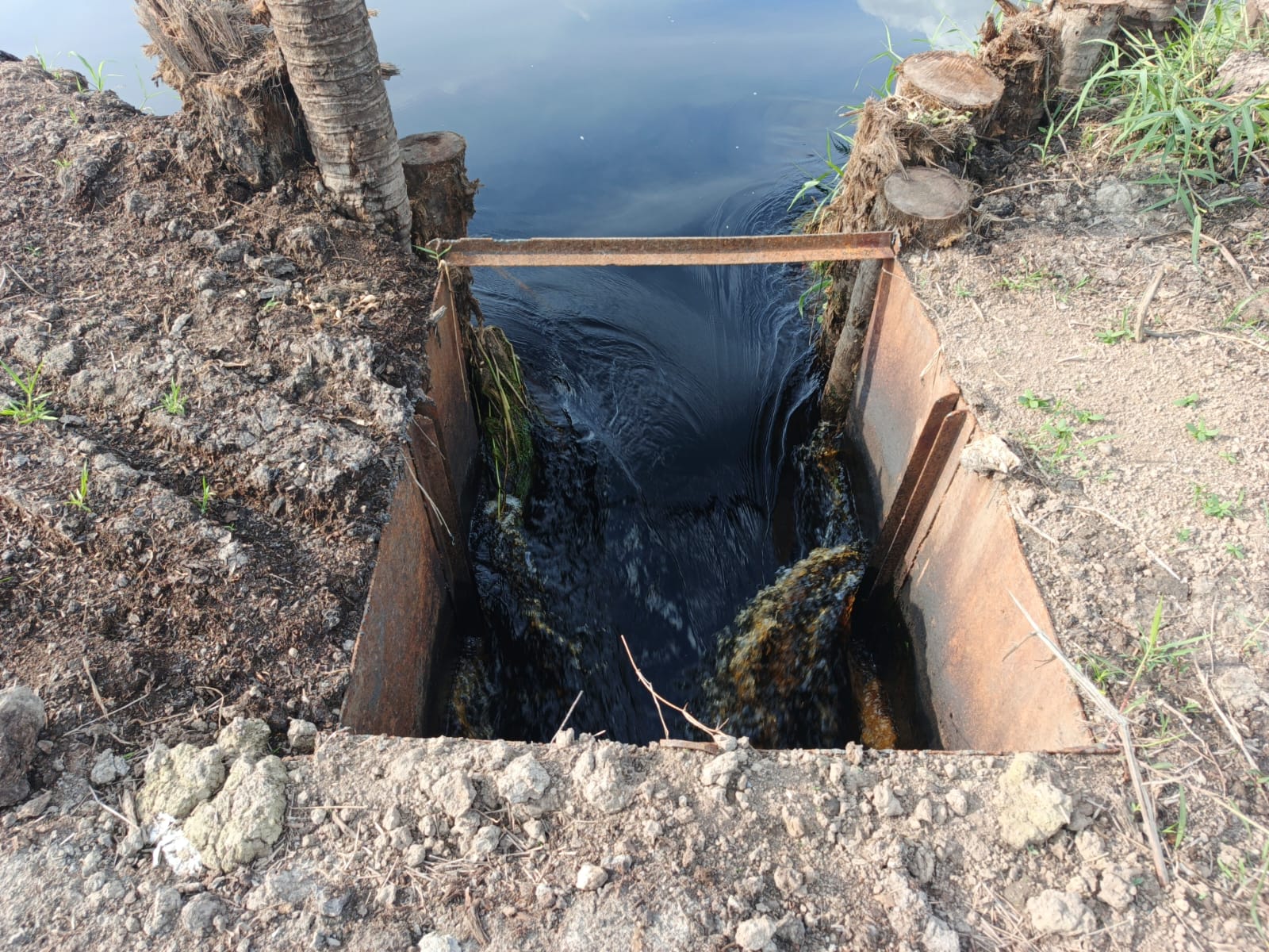 Monitoring Canal Outlet